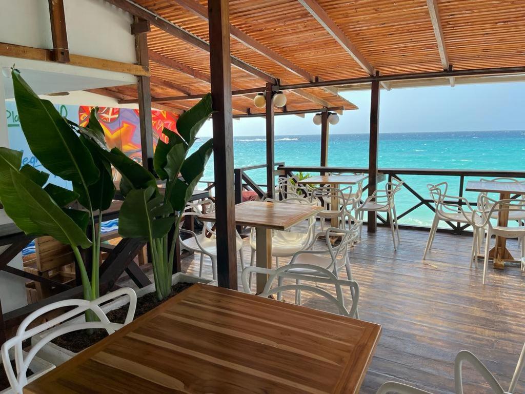 Hôtel Playa Surf Isla Barú Extérieur photo