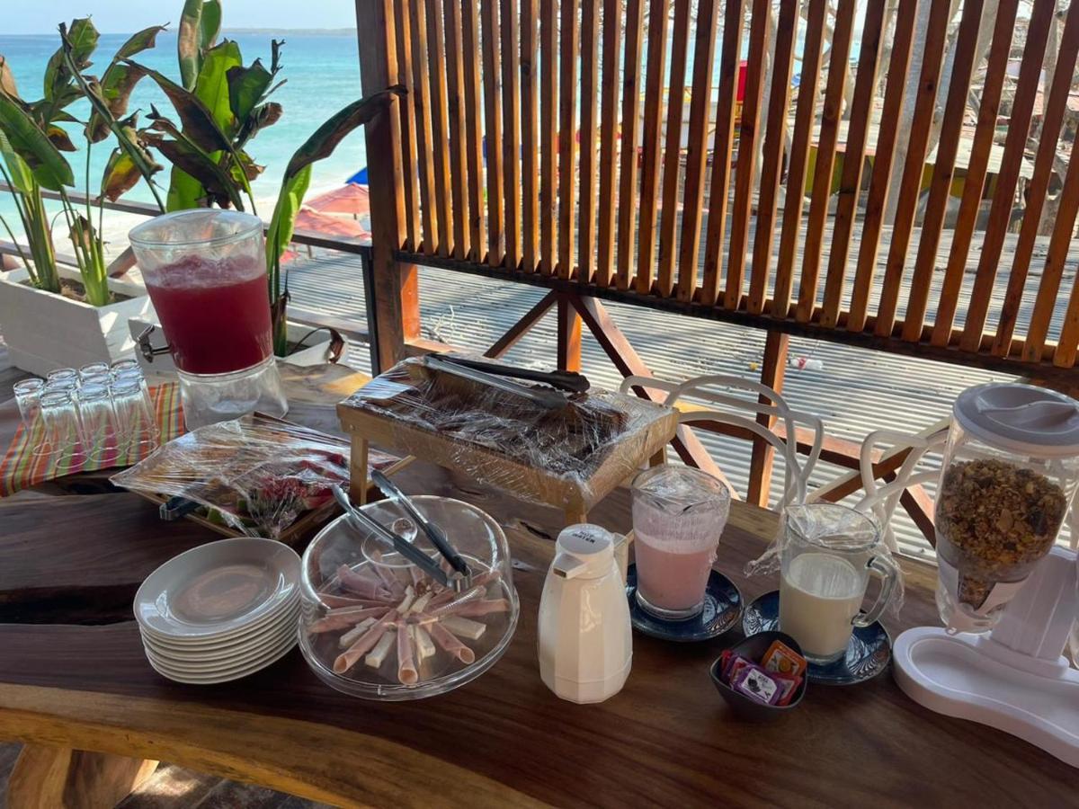 Hôtel Playa Surf Isla Barú Extérieur photo